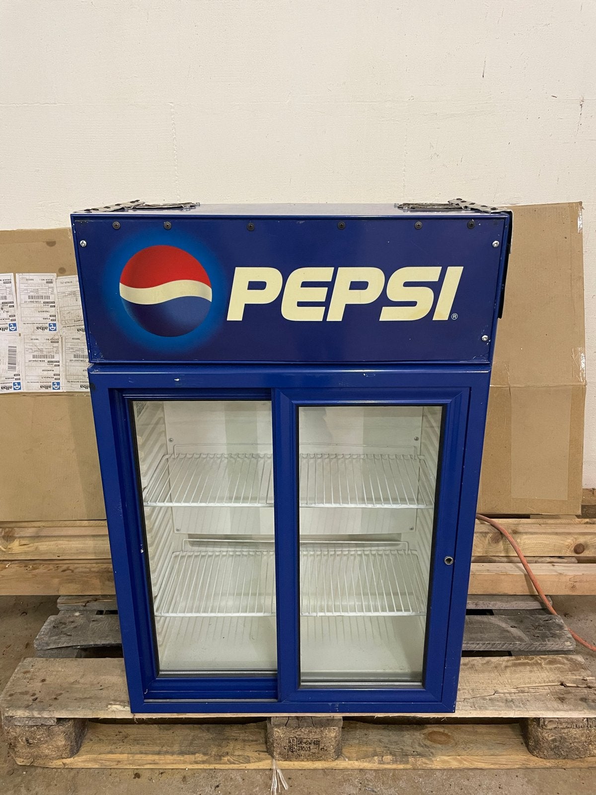 Pepsi Horeca Dranken Koelkastje - Schuifdeuren, 60 cm of meer, 100 tot 150 liter, Ophalen, 85 tot 120 cm