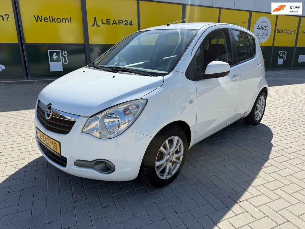 Opel Agila 1.0 Edition *NETJES/HOGEINSTAP!*, Auto's, Voorwielaandrijving, Euro 5, Gebruikt, 31 €/maand