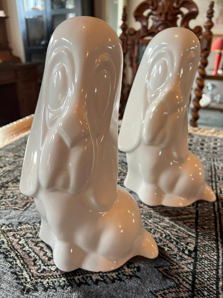 Witte vintage keramische set beelden van 2 honden, Antiek en Kunst, Curiosa en Brocante, Ophalen of Verzenden