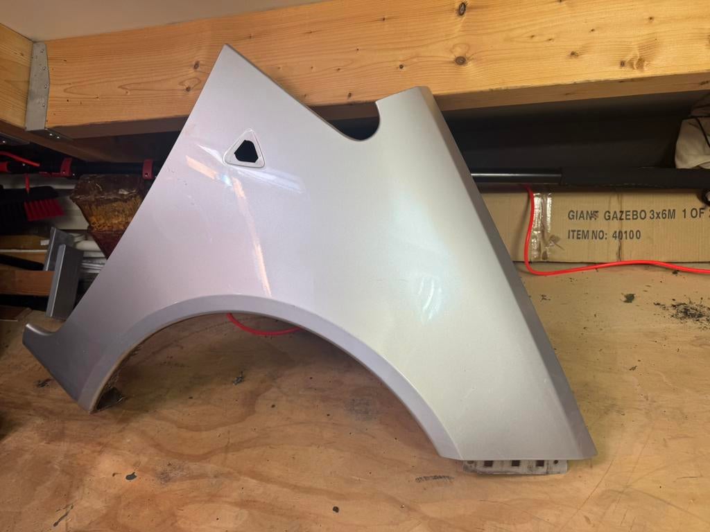 Rechter voorscherm Mitsubishi Colt 5-deurs 2006, Ophalen, Mitsubishi, Spatbord