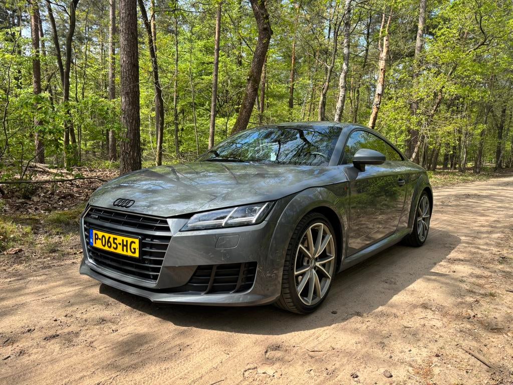 Audi TT 2.0 Tfsi 169KW Coupe Q. S-tr 2015 Grijs, TT, 4 cilinders, 1984 cc, 4 stoelen
