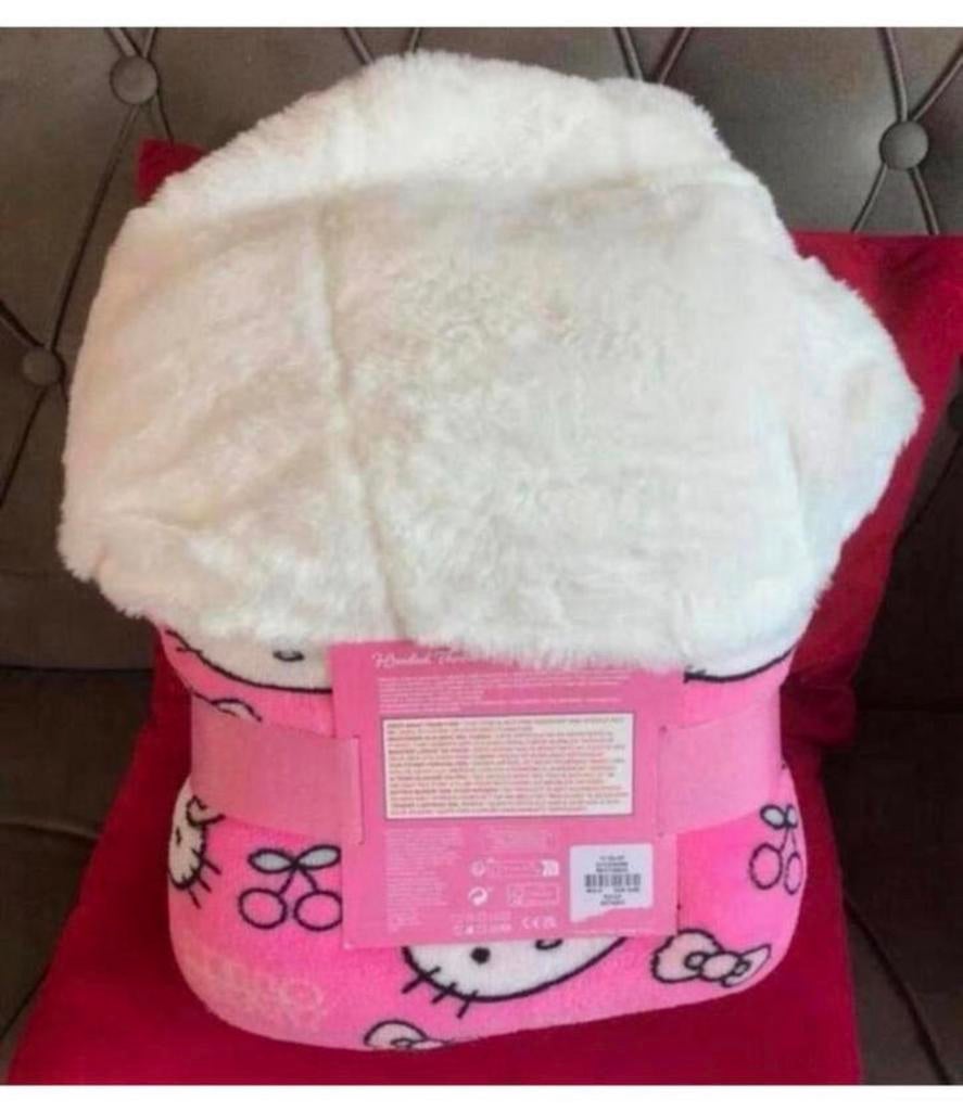 Hello Kitty - Deken met capuchon 150 x 120 CM nieuw dekentje, 100 cm of meer, Nieuw, Ophalen of Verzenden, H