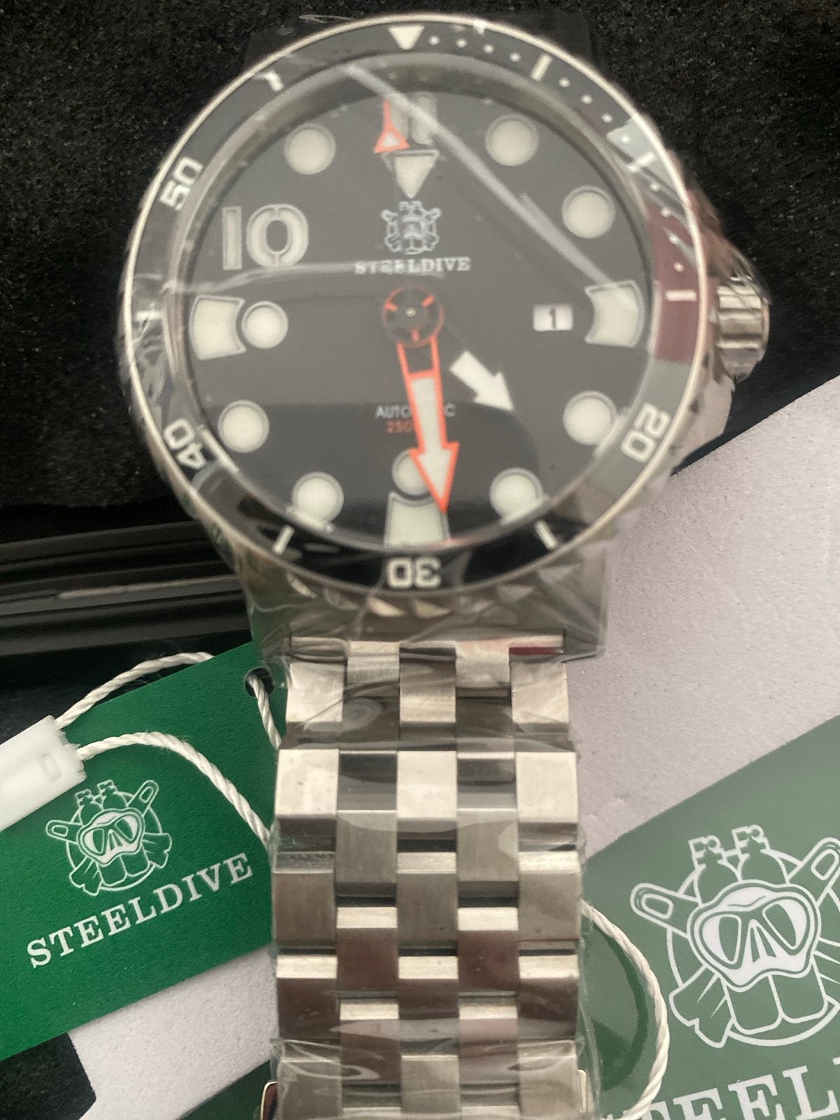 Steeldive  duikhorloge - Nieuw in doos, Staal, Polshorloge, Nieuw, Ophalen