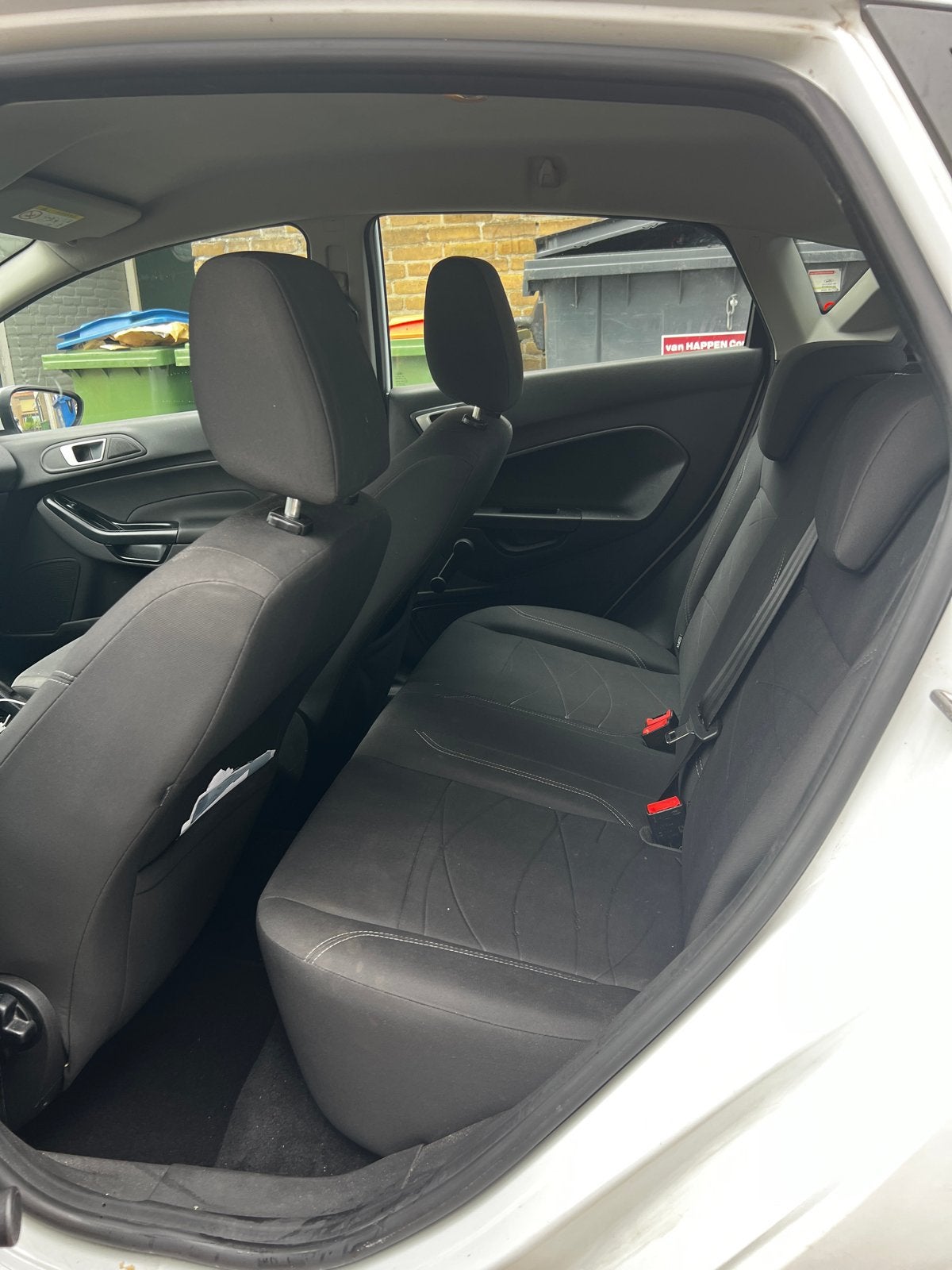 Ford Fiësta 1.25 44KW 5DR 2014 Wit, Auto's, Voorwielaandrijving, 1242 cc, 4 cilinders, Handgeschakeld