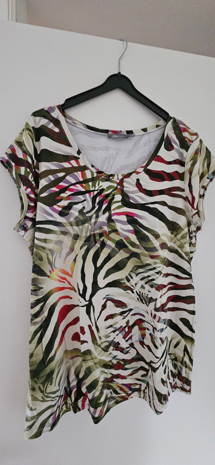 Geisha, t-shirt mt L, Ophalen of Verzenden, Gedragen, Maat 38/40 (M), Korte mouw