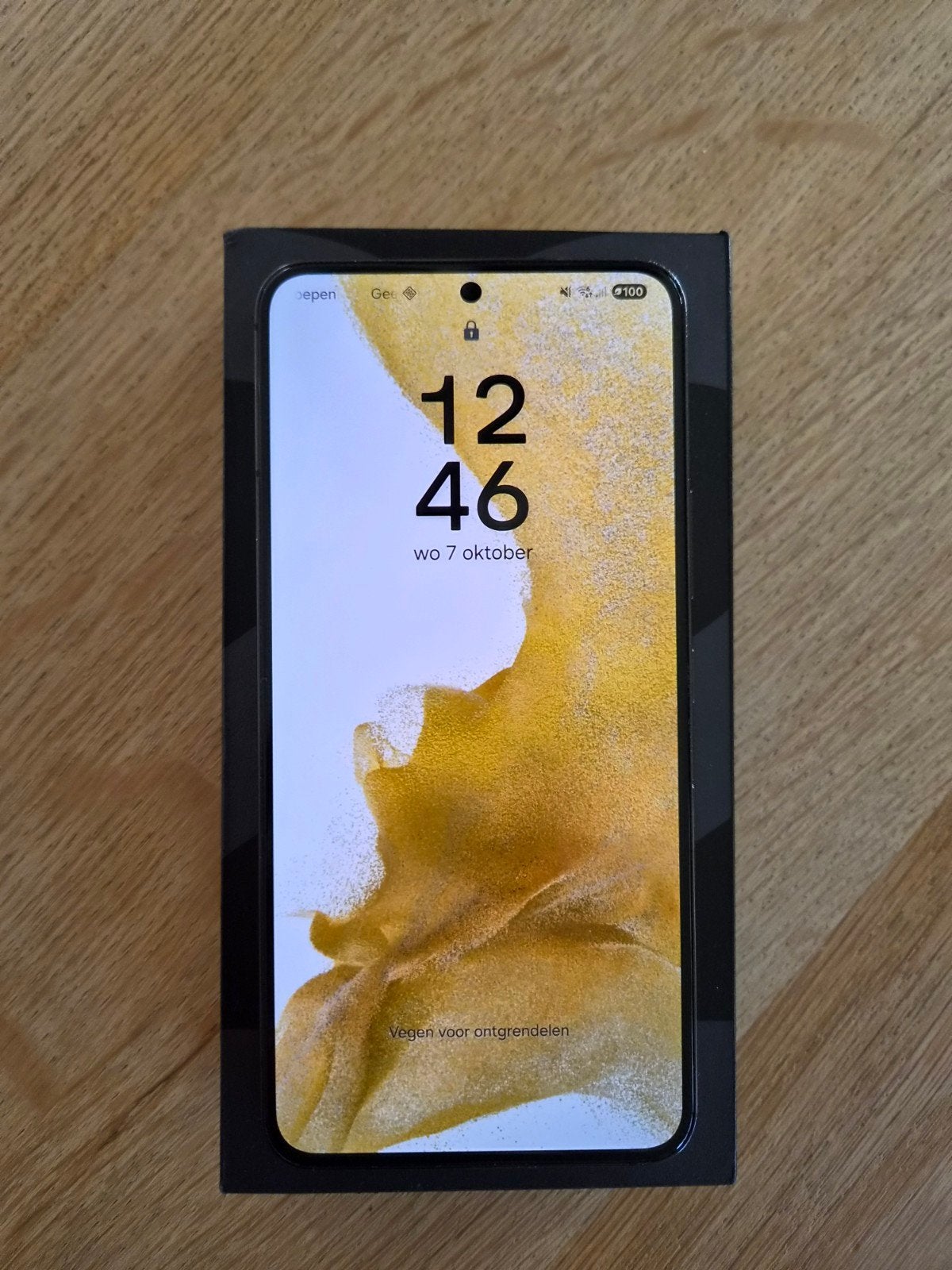 Samsung Galaxy S22 128GB Zwart - Zo goed als nieuw