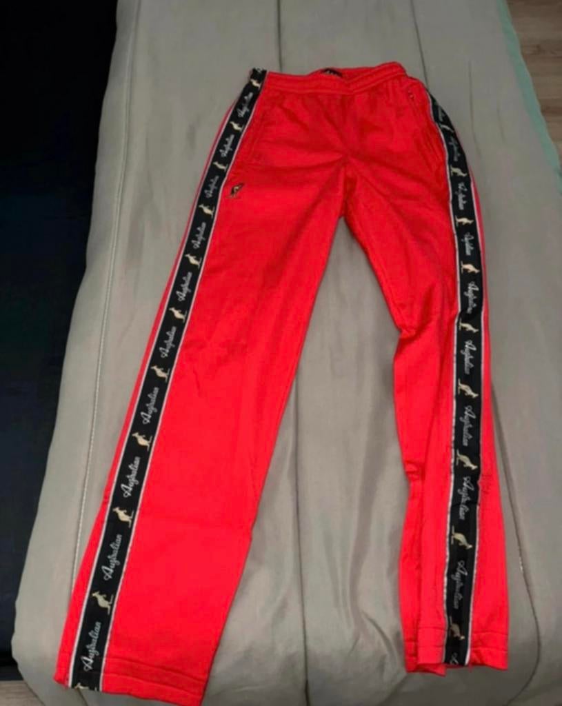 Australian broek zwarte bies/rood maat S, Ophalen of Verzenden, Zo goed als nieuw, Rood