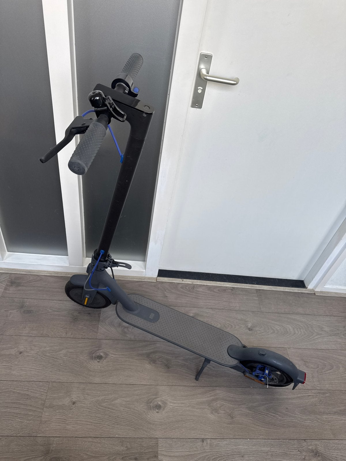 Xiaomi Mi Electric Scooter 3 met lichte gebruikssporen, Fietsen en Brommers, Steps, Ophalen of Verzenden, Gebruikt, Elektrische step (E-scooter)