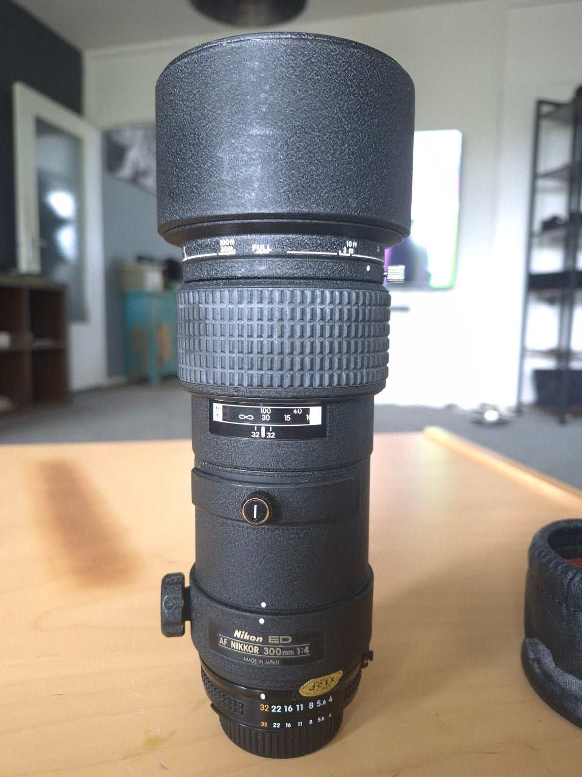 Professionele Nikon 300mm F/4, Ophalen of Verzenden, Zo goed als nieuw, Telelens