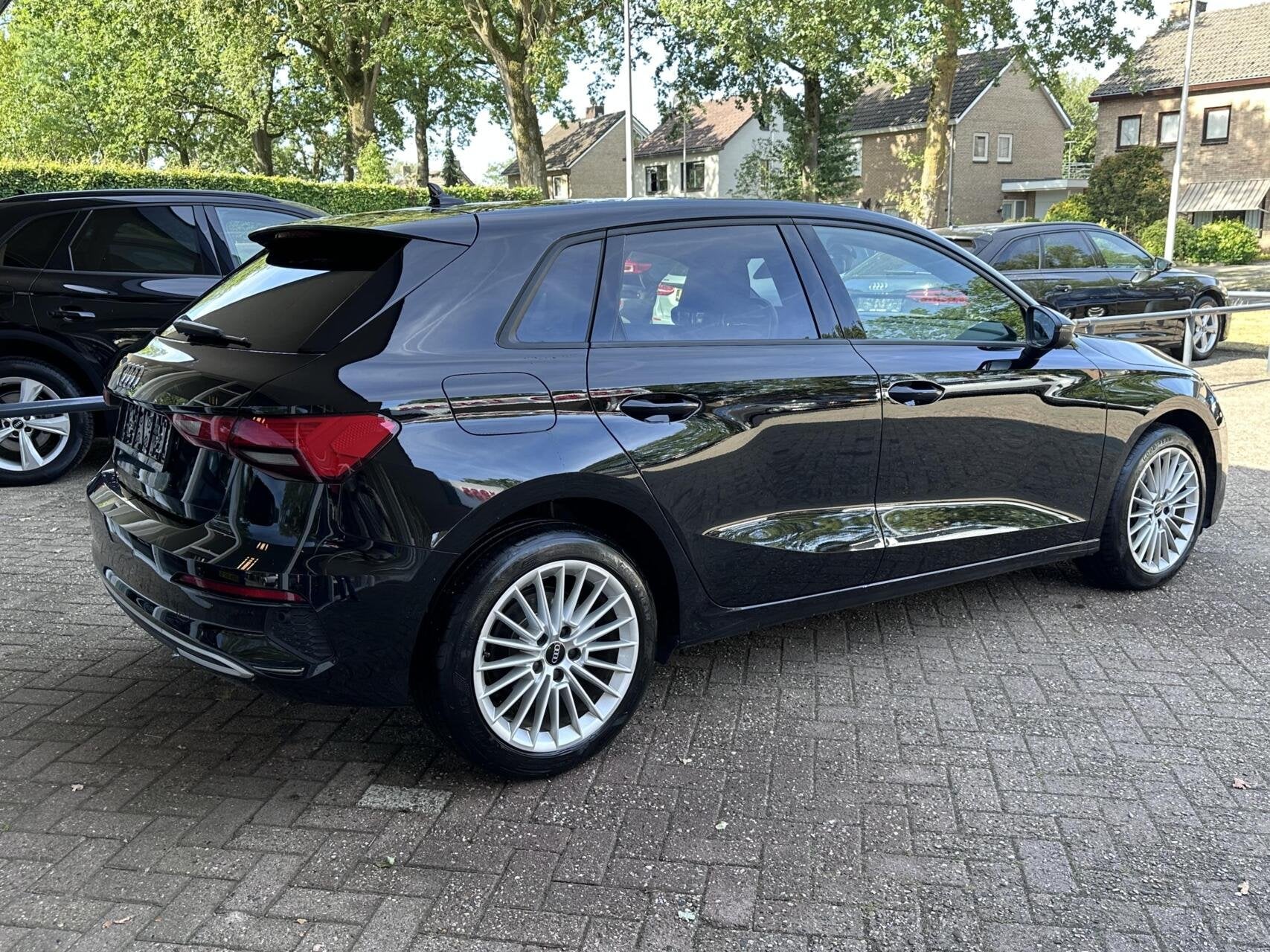 Audi A3 Sportback 40 TFSI e Advanced Led, Climat, ACC, Carpl, Auto's, Audi, Gebruikt, 4 cilinders, Zwart, 71 km/l