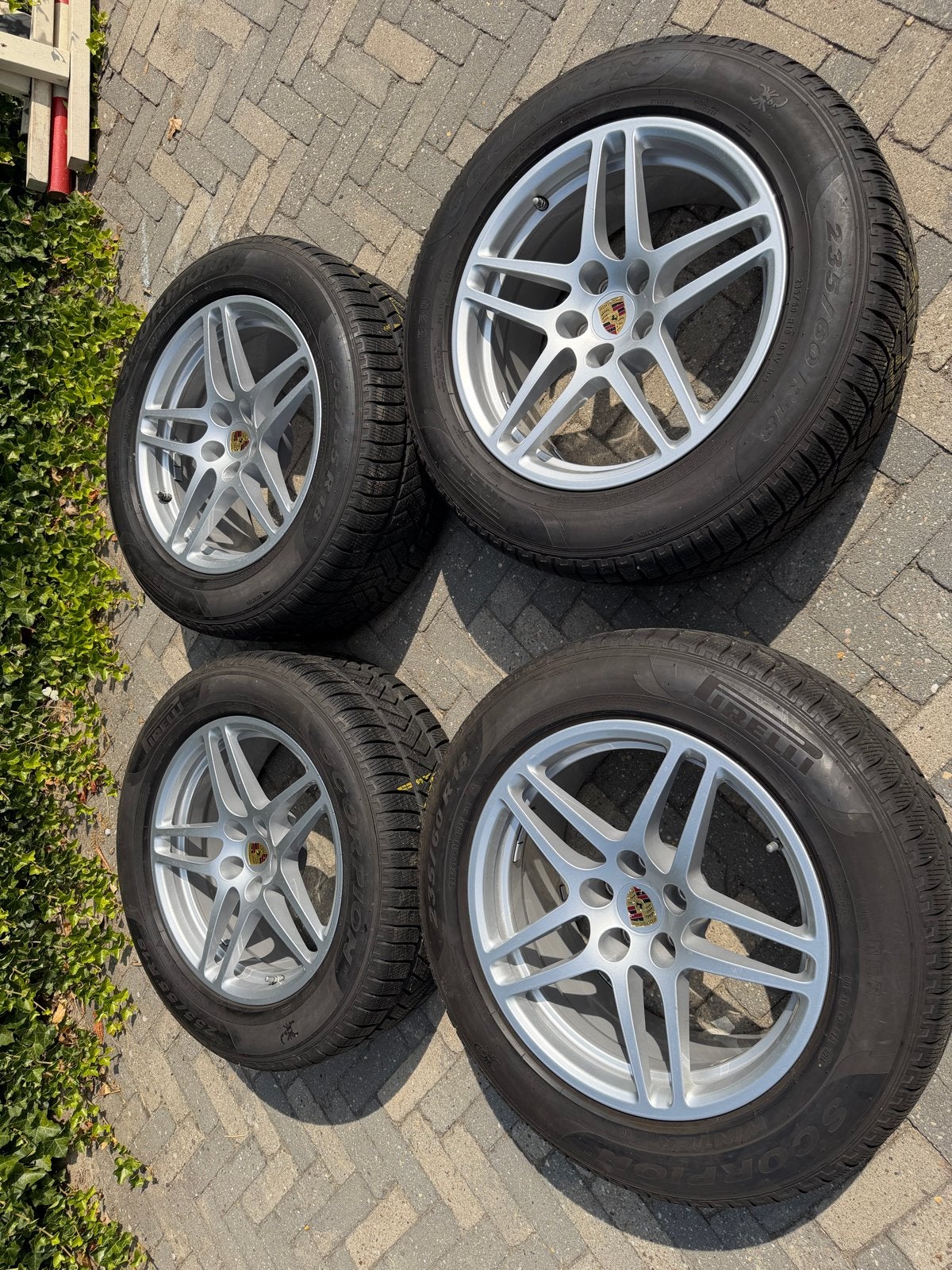 Porsche 18 inch velgen met Pirelli Scorpion winterbanden, Ophalen, 18 inch, Gebruikt, Banden en Velgen