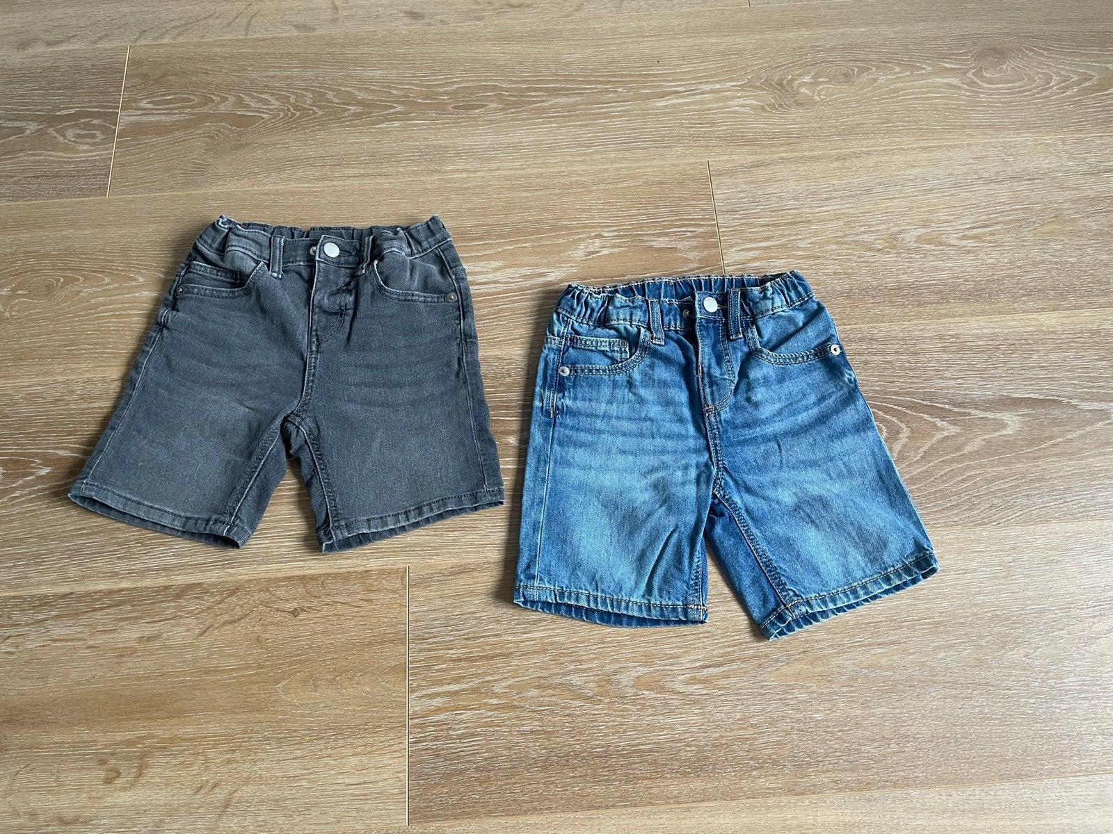 2x Hema korte broek maat 86, Ophalen of Verzenden, Gebruikt, Jongetje