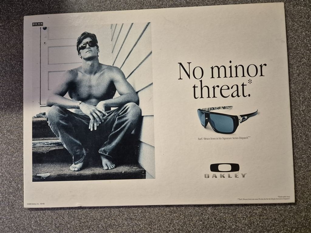 Vintage Oakley Signature Series Dispatch promo display 2009, Ophalen of Verzenden, Gebruikt, Reclamebord