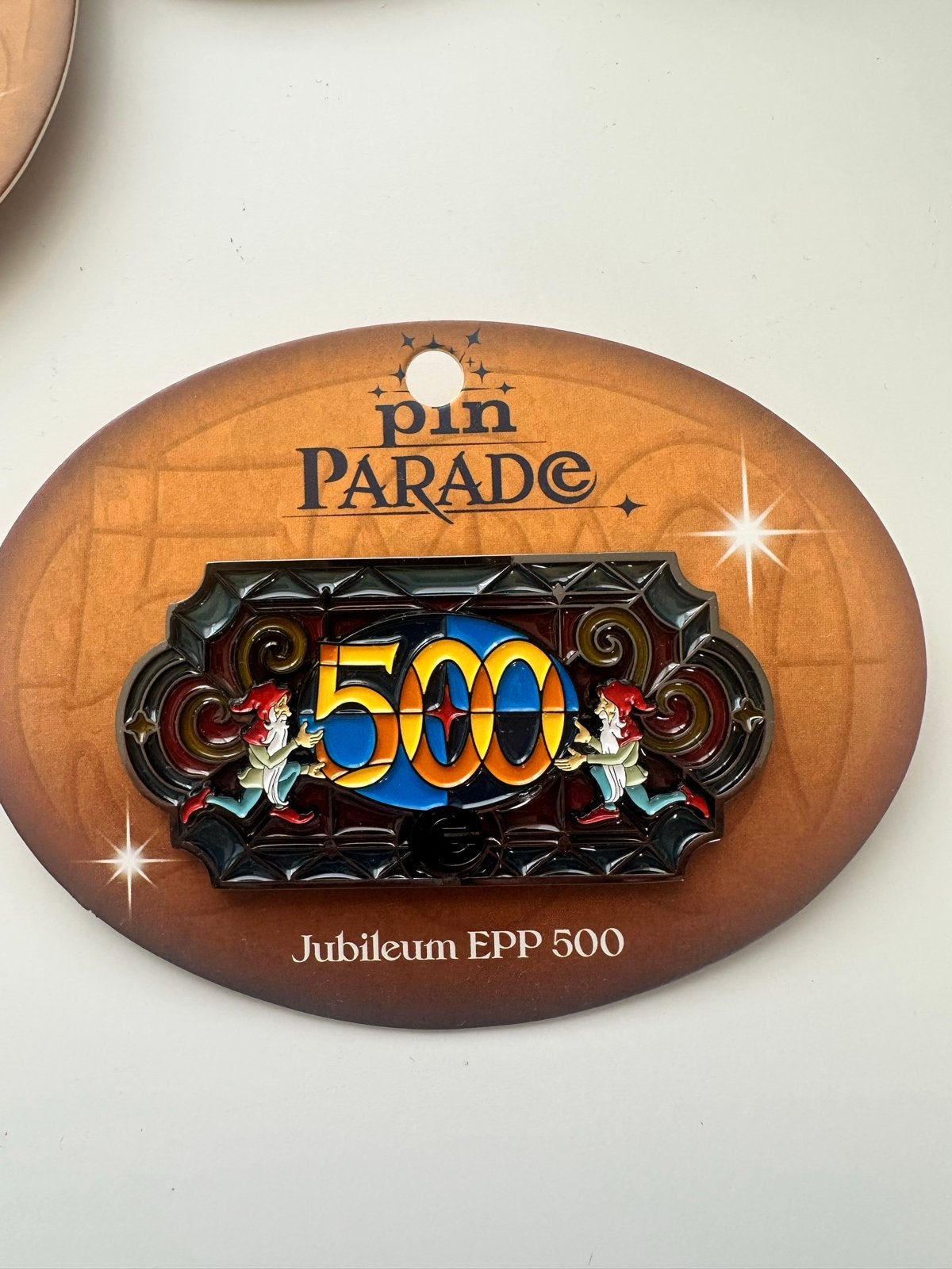 Efteling Pin Parade Jubileum EPP 500, Ophalen of Verzenden, Zo goed als nieuw, Button of Speldje