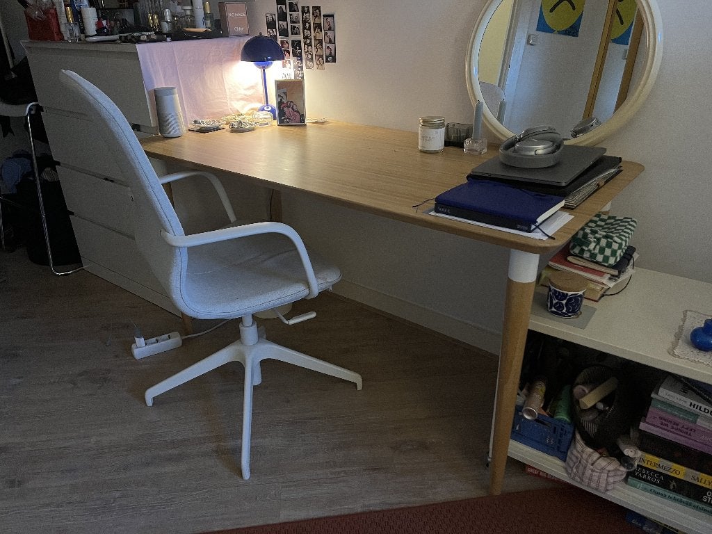 office table, Huis en Inrichting, Bureaus, Ophalen, Gebruikt, IKEA, 140 cm