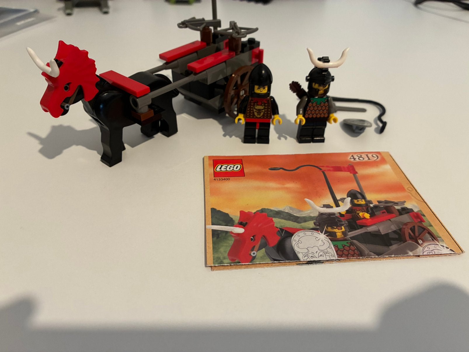 Lego Knights Kingdoms 4819 Rebel Chariot, Lego, Ophalen of Verzenden, Zo goed als nieuw, Compleet