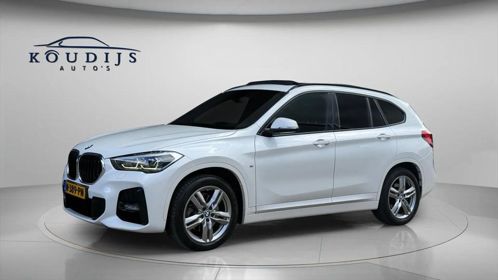 BMW X1 XDrive20i High Executive, M-sport, Shadow-line, Panod, Auto's, BMW, Bedrijf, Te koop, X1, 4x4, ABS, Adaptive Cruise Control