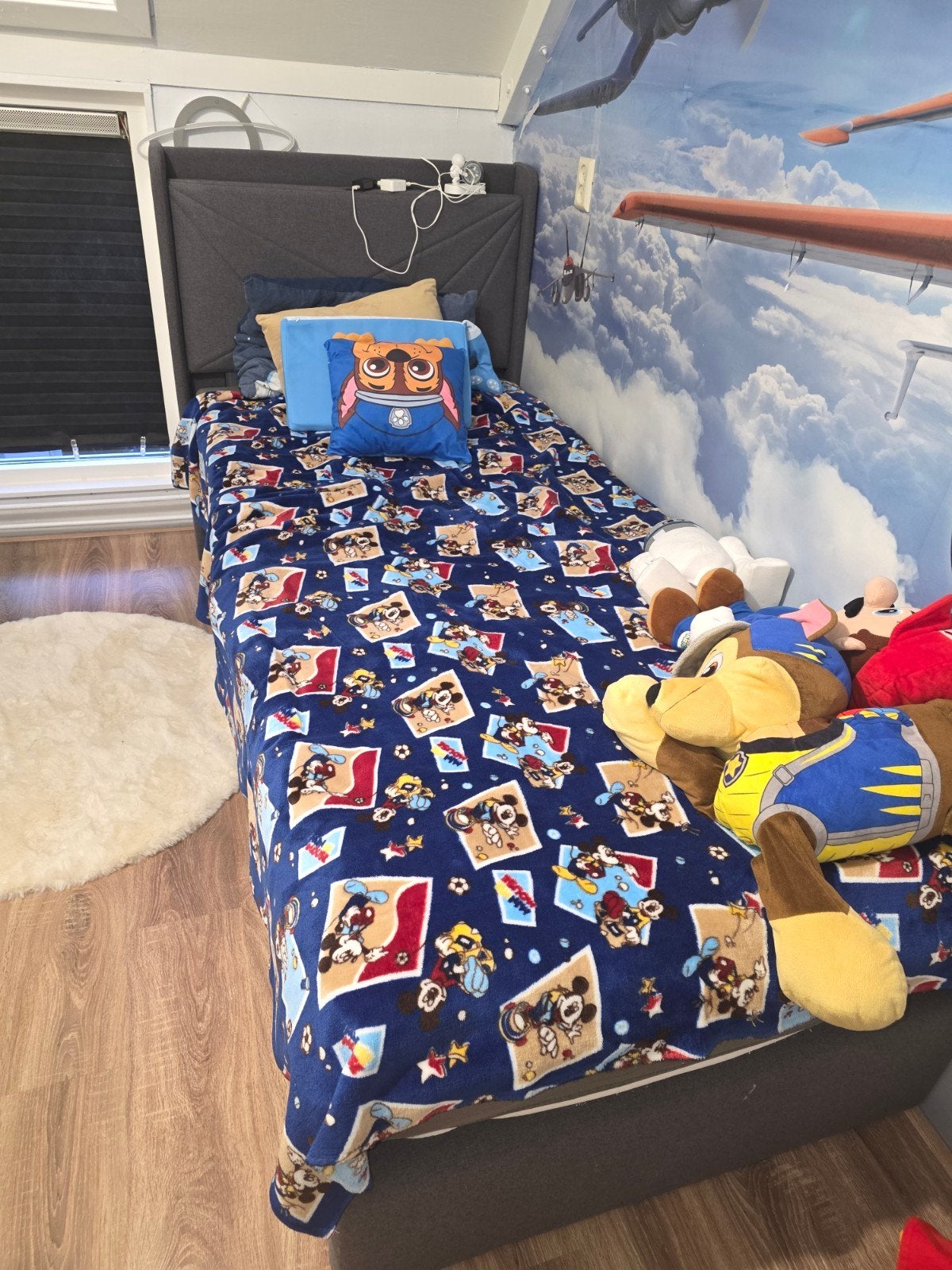Eenpersoonsbed met opbergruimte en hoofdbord, Ophalen, Gebruikt, 90 cm, Eenpersoons