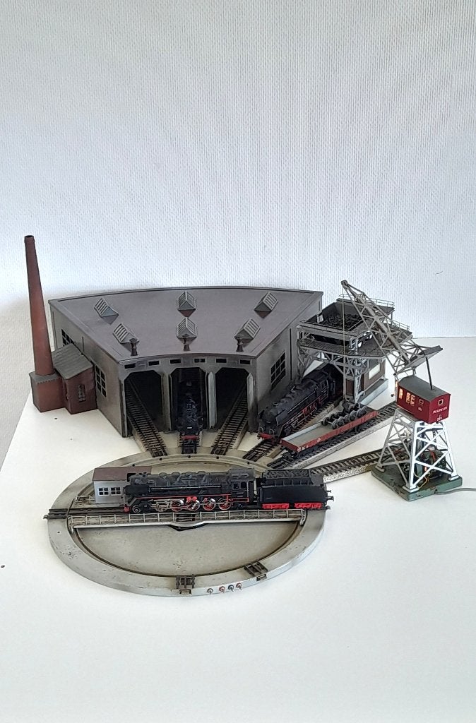 MARKLIN H0 STOOMLOCOMOTIEF DEPOT(7028/7051 EN DE 7186), Wisselstroom, Gebruikt, Overige typen, Ophalen of Verzenden