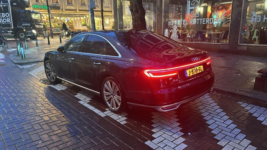 Audi A8 50 TDI 286pk Tiptronic Quattro 2018 Zwart, Automaat, Dealer onderhouden, Autonomous Driving, Zwart