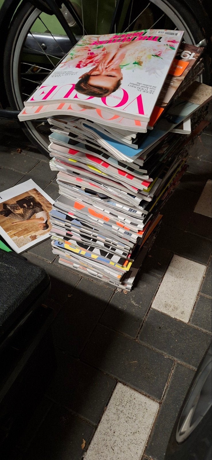 Grote stapel Linda's en enkele Vogue's, Boeken, Ophalen, Gelezen, Damesbladen