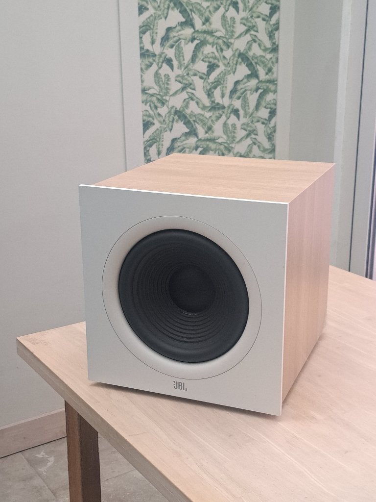 JBL Stage 2 10inch subwoofer 200P latte, 150 watt of meer, Basreflex, Ophalen of Verzenden, Zo goed als nieuw
