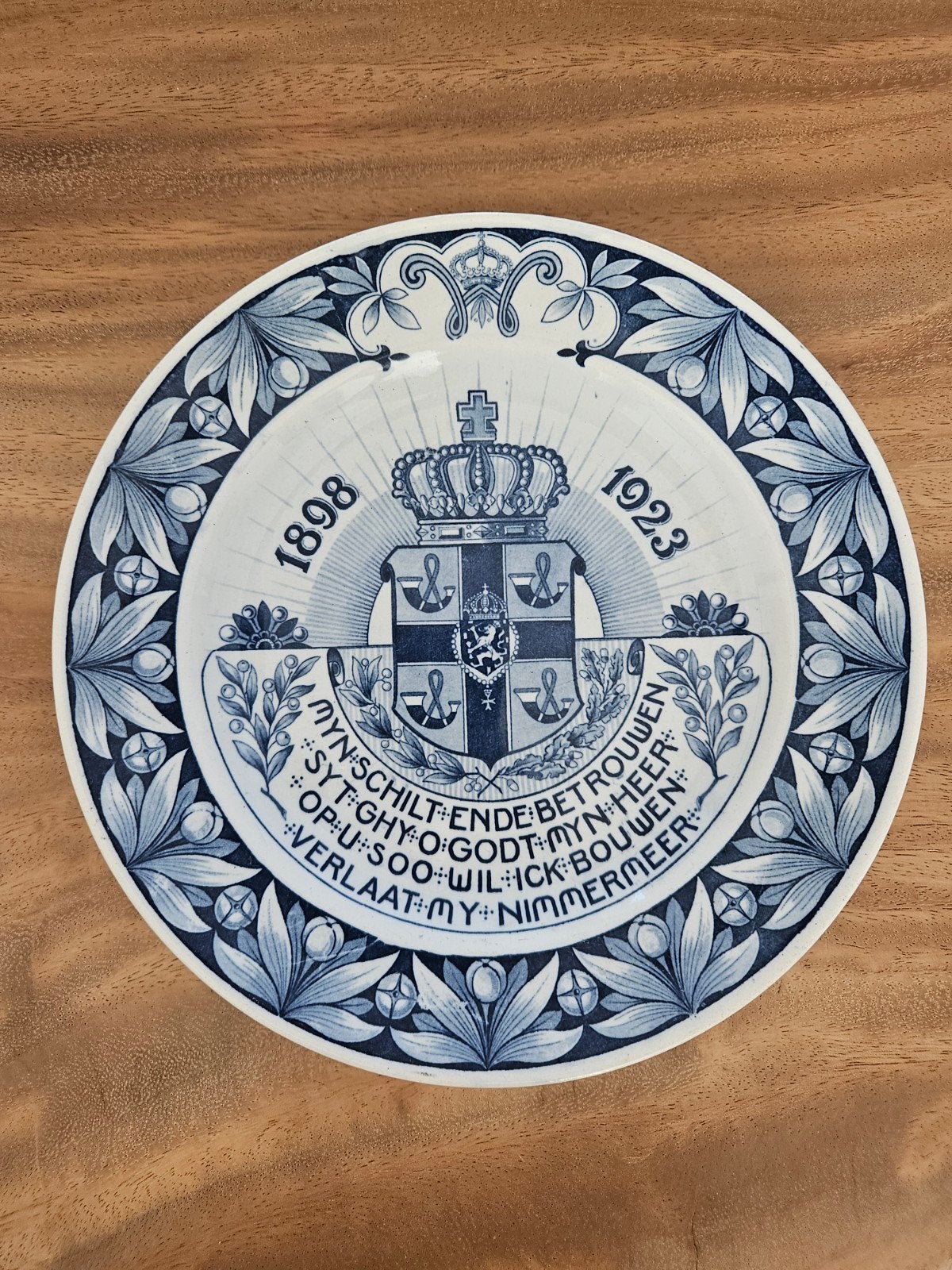 Bijzonder Jubileumbord Koningin Wilhelmina 1898–1923, Ophalen of Verzenden, Nieuw, Nederland, Servies