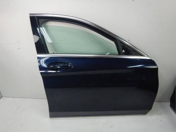 Mercedes-Benz C-Klasse W205 Portier Rechts-voor 890, Ophalen of Verzenden, Gebruikt, Voor, Deur