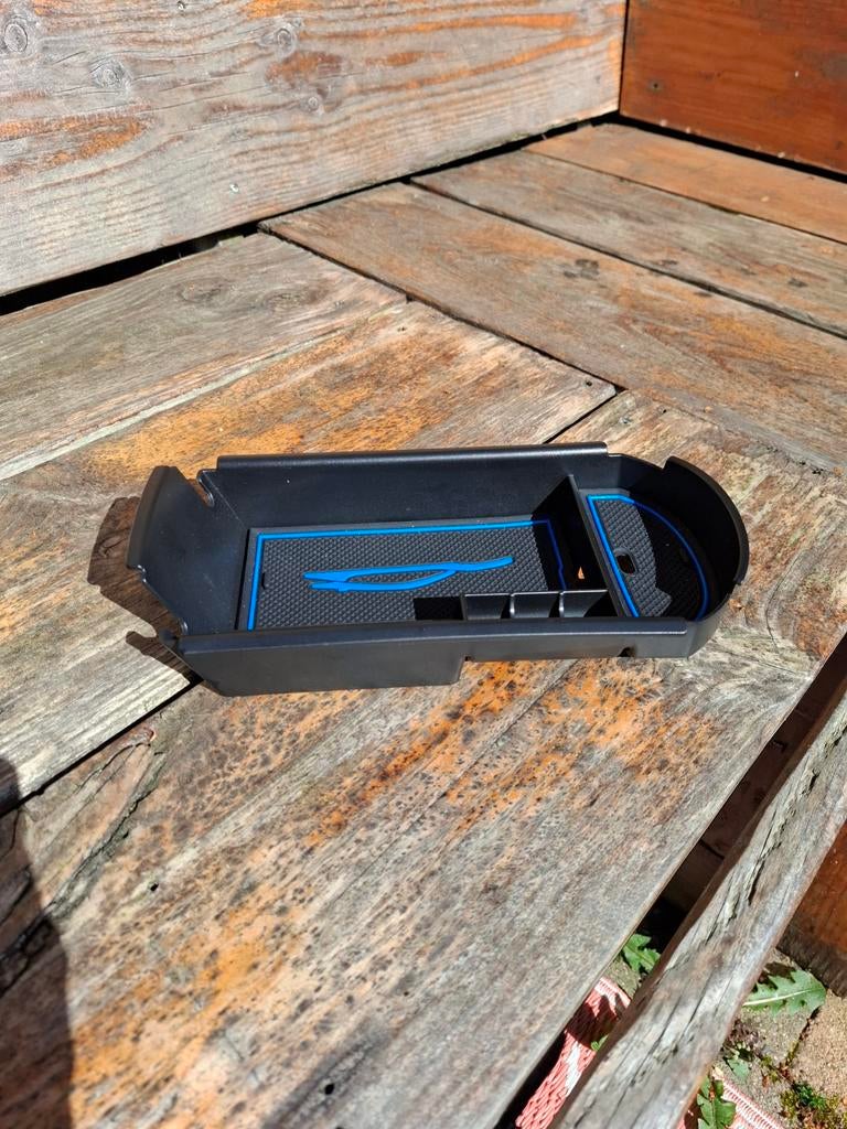 Bakje middelconsole Toyota C-HR en telefoonhouder, Auto diversen, Auto-accessoires, Ophalen of Verzenden