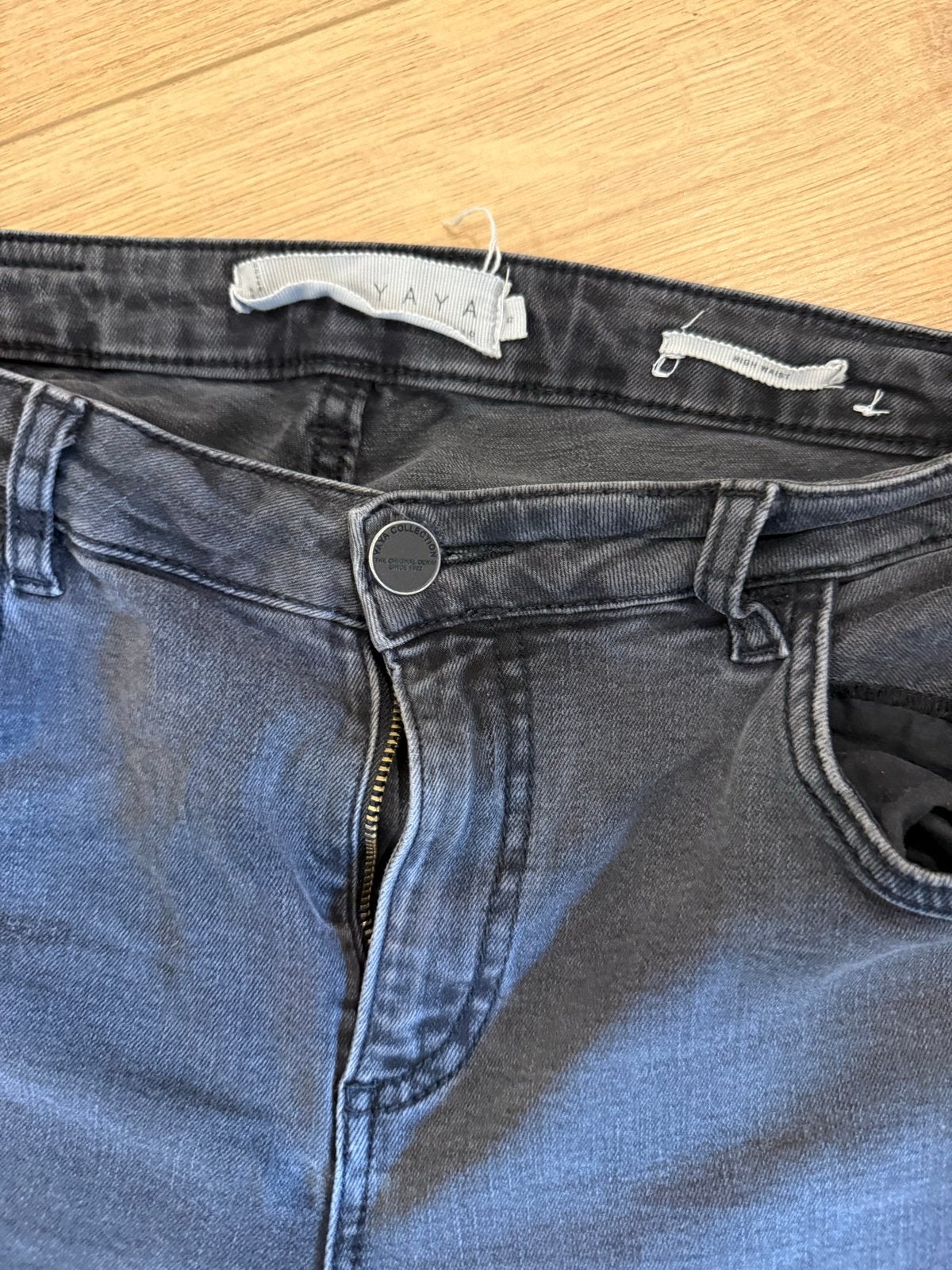 yaya grijze jeans maat 42 high waist, Kleding | Dames, Ophalen of Verzenden, Gedragen, Grijs, W33 - W36 (confectie 42/44)