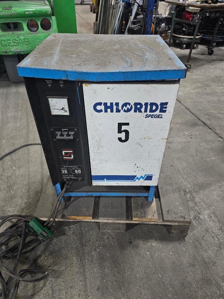 Heftruck accu tractiebatterij lader 72 volt, Ophalen, Gebruikt, Chloride Spegel, Nn
