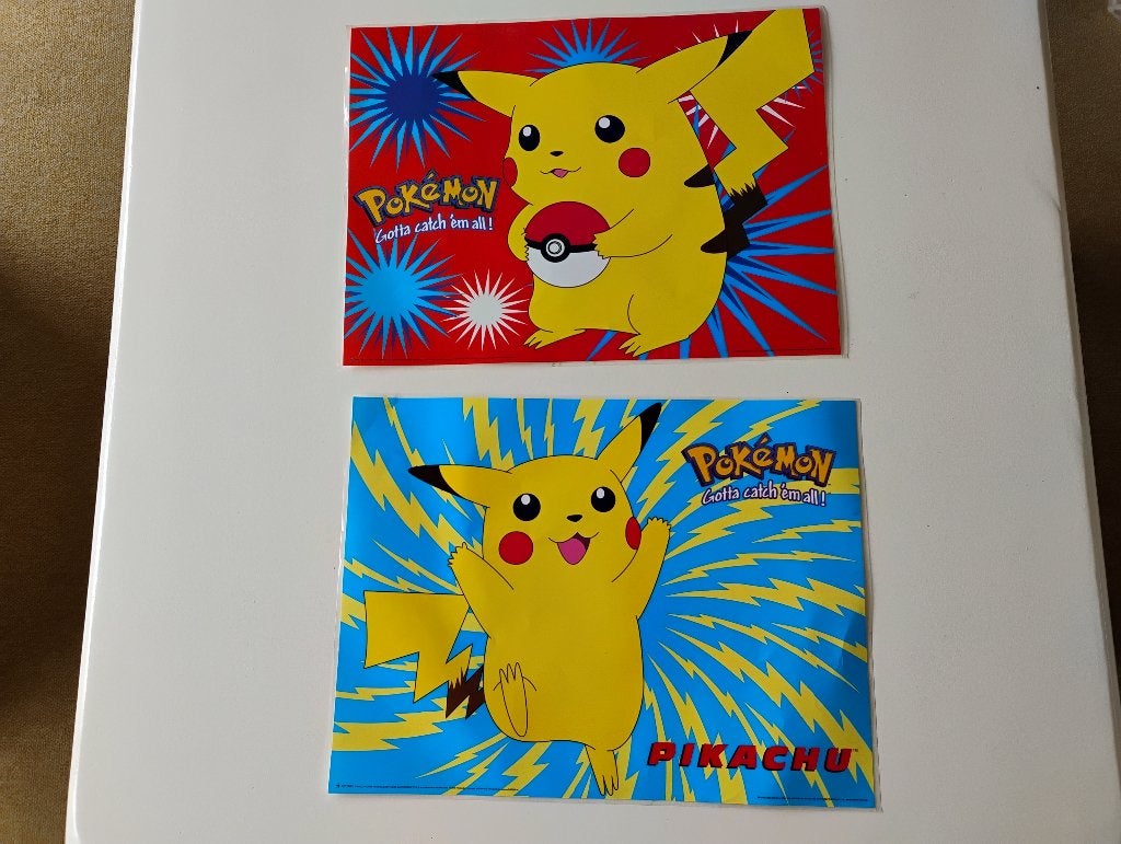 Poster Pokemon Pikachu ook geschikt als placemat 30 x 40 cm, Rechthoekig Liggend, Ophalen of Verzenden, Zo goed als nieuw, A1 t/m A3