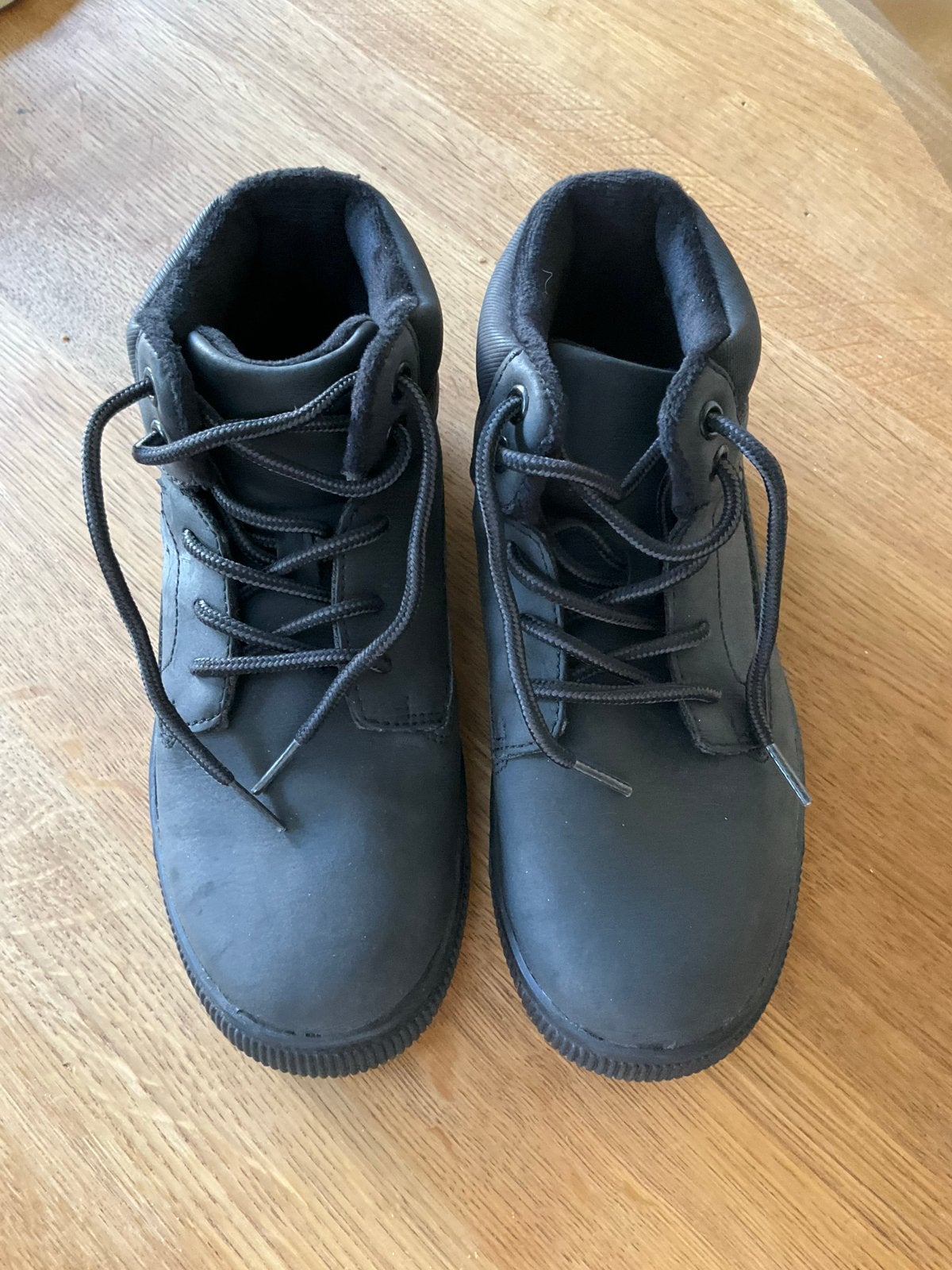 Bluebox Zwarte boots / hoge sneakers maat 34, Ophalen of Verzenden, Nieuw, Meisje, Laarzen