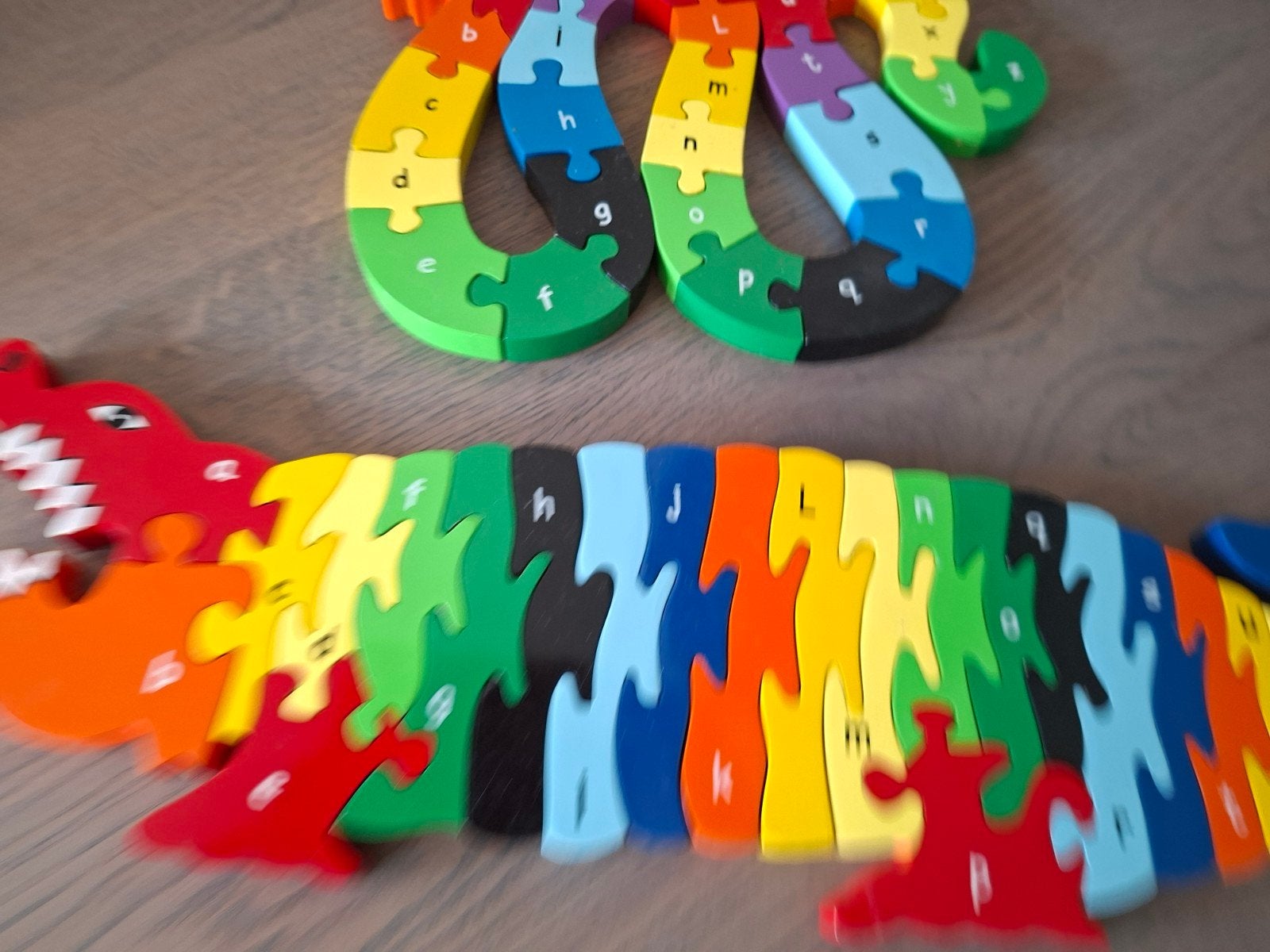 Houten A-B-C puzzel krokodil & Slang leerzaam en super leuk, Kinderen en Baby's, Speelgoed | Houten speelgoed, Ophalen of Verzenden