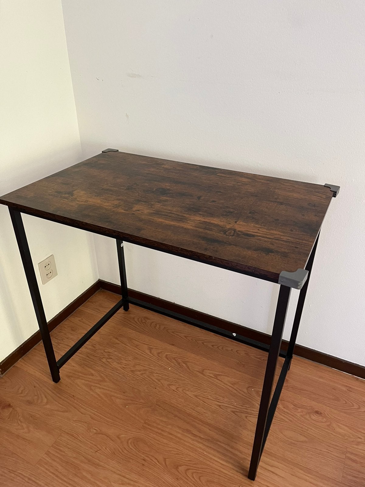 Desk for Sale – Excellent Condition, Ophalen, Hout, 50 cm, Zo goed als nieuw