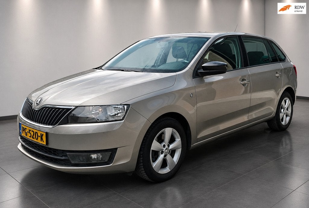 Skoda Rapid Spaceback 1.2 TSI Greentech Elegance station Nav, Auto's, Skoda, Voorwielaandrijving, Euro 5, Stof, Gebruikt