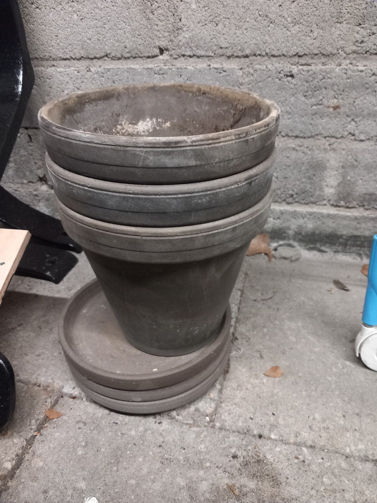 gratis kweekpotten of binnenpotten set van 3, Ophalen, Steen, Gebruikt, Minder dan 30 cm