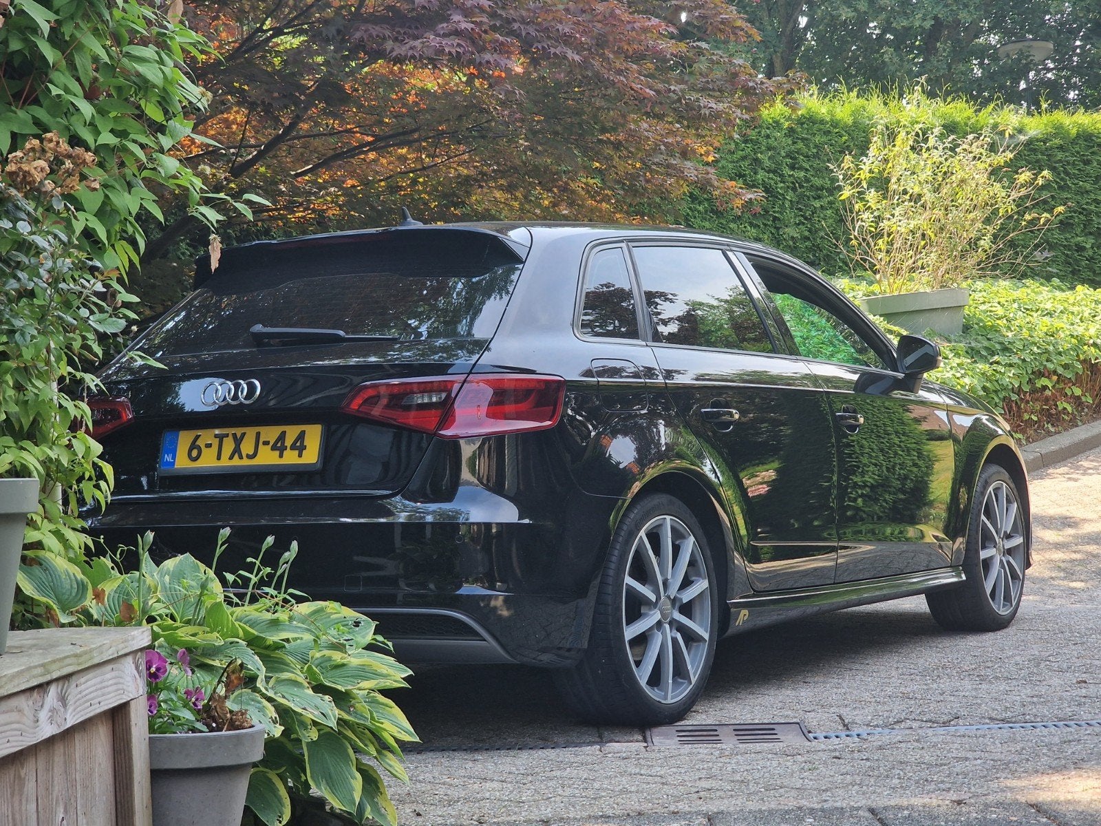 Nette AUDI A3 Sportback S-LINE | AUTOMAAT KEYLESS ABT a1 s3, Auto's, Audi, Bluetooth, 4 cilinders, Leder en Stof, Zwart
