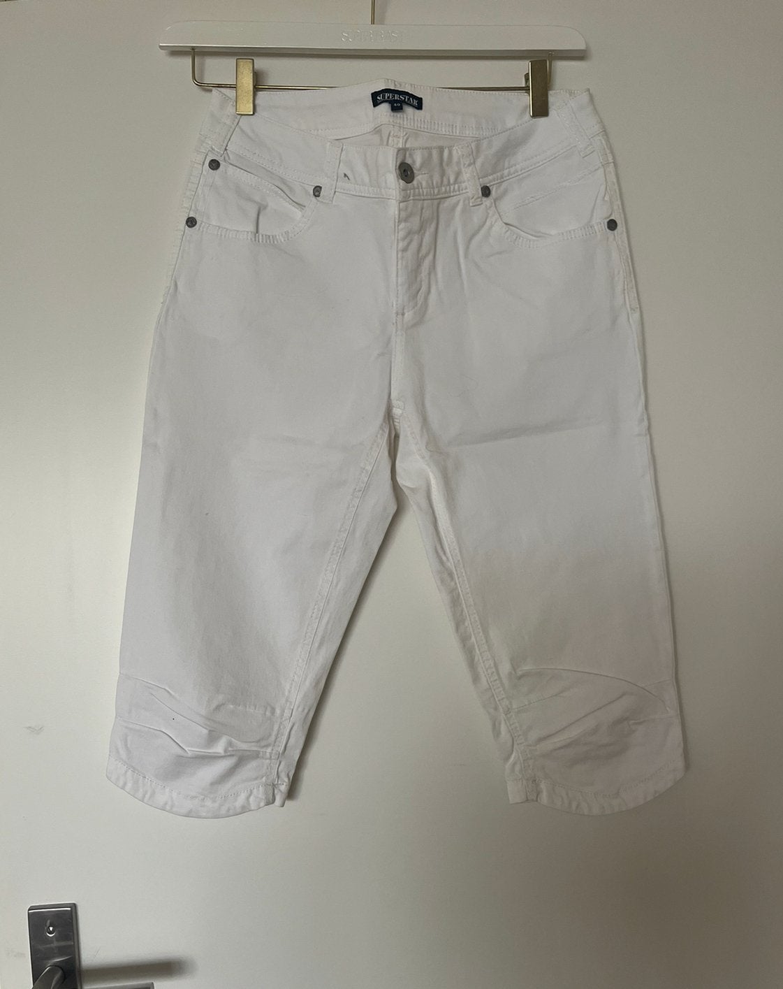 Capri broek wit van Superstar, ongedragen, Kleding | Dames, Ophalen of Verzenden, Nieuw, Maat 38/40 (M), Wit