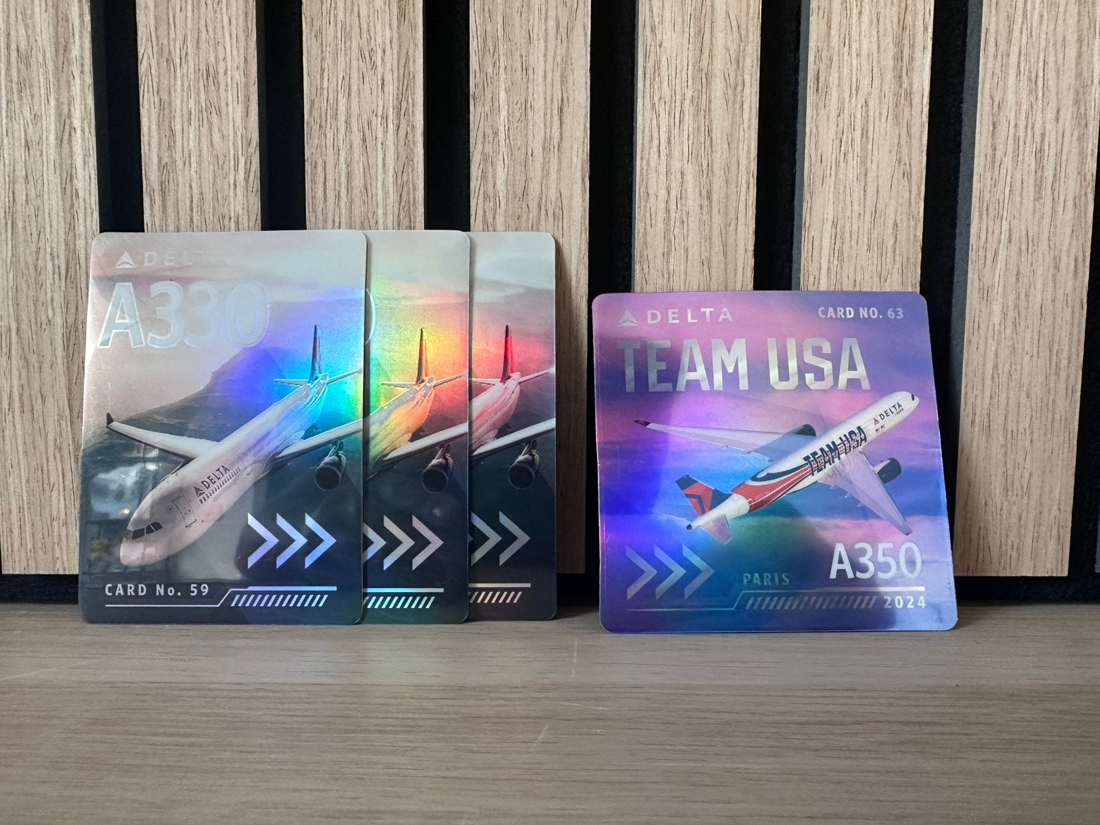 Delta Airlines Aircraft Cards A330 A350 Team USA Set, Verzamelen, Ophalen of Verzenden, Zo goed als nieuw, Kaart, Foto of Prent