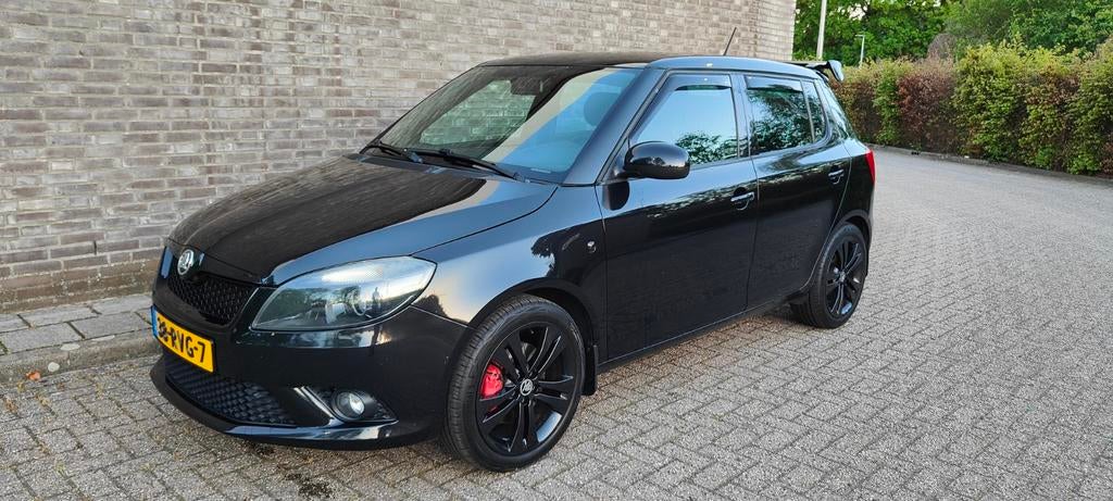 Skoda Fabia 1.4 tsi VRS DSG7, Euro 5, Stof, Zwart, 4 cilinders