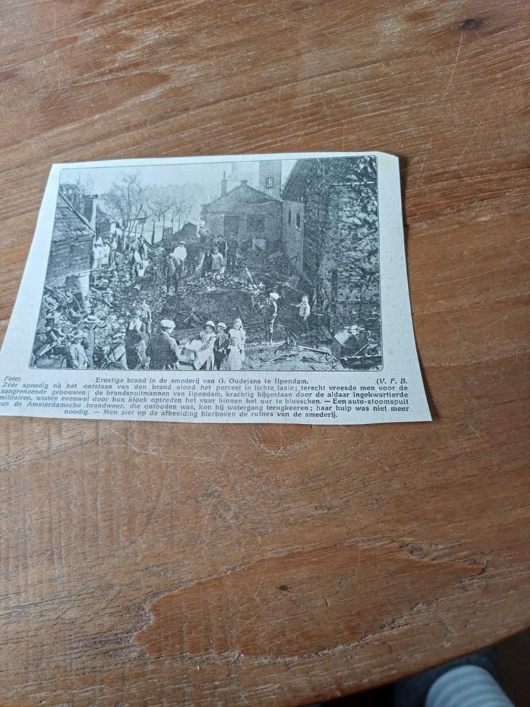 Knipsel brand smederij G. Oudejabs Ilpendam 1915, Ophalen of Verzenden, Voor 1920, Knipsel(s)