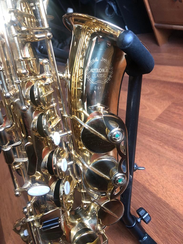 Alt Saxofoon Aurora Classic, Ophalen, Zo goed als nieuw, Alt, Met koffer