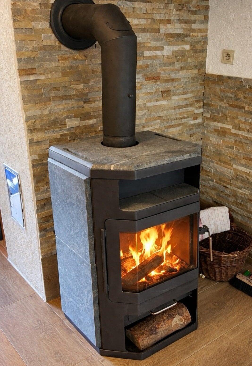 Speksteenkachel 8 kw, Ophalen, Zo goed als nieuw, Hout, Houtkachel