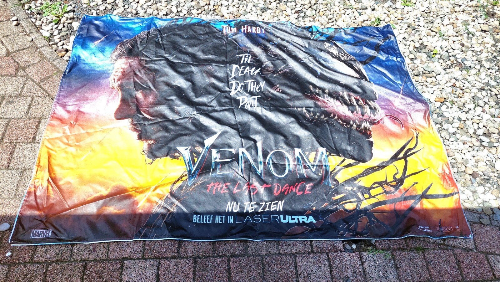 Venom the last dance filmposter 200 x 145 cm. Polyester, Verzenden, Zo goed als nieuw, Poster