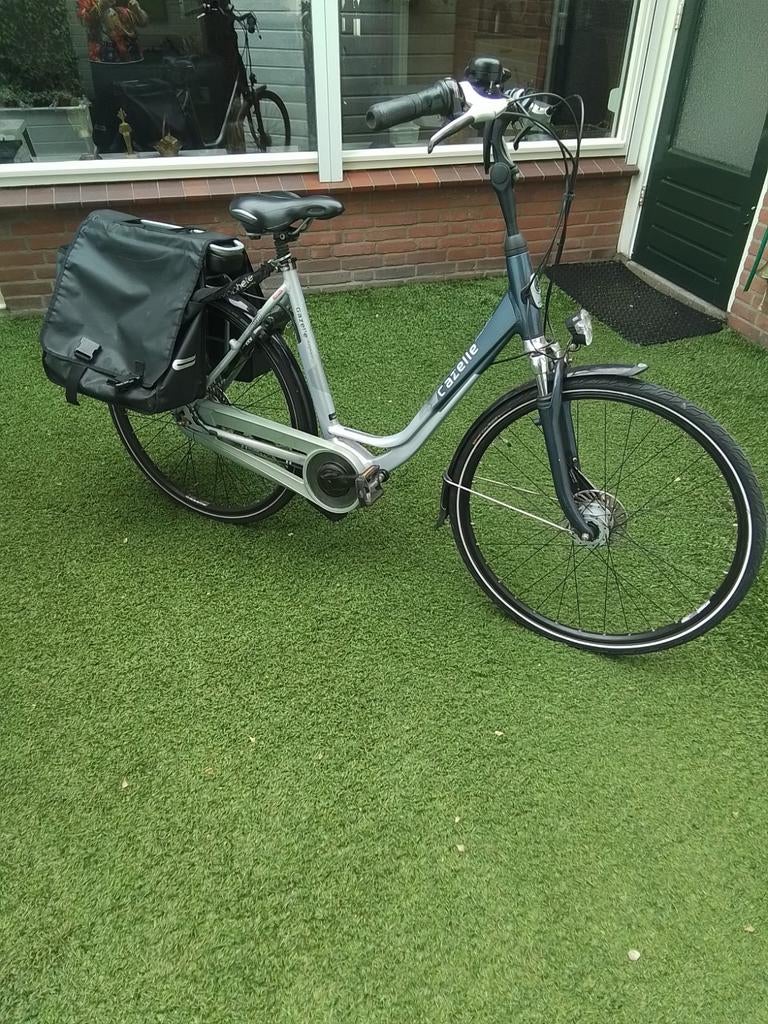 Gazelle fiets elektrisch midden motor blauwekleur 28  jnch, Ophalen of Verzenden