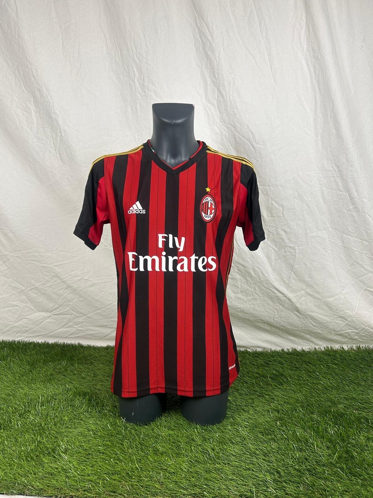 AC Milan Thuisshirt Kaka #22 Maat M, Sport en Fitness, Voetbal, Maat M, Verzenden, Zo goed als nieuw, Shirt