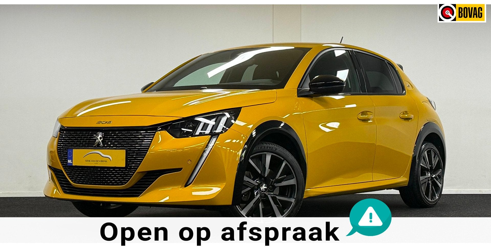 Peugeot 208 1.2 PureTech GT Pack*Automaat*Navi*Camera*Carpla, Auto's, 101 pk, Gebruikt, Zwart, 1199 cc