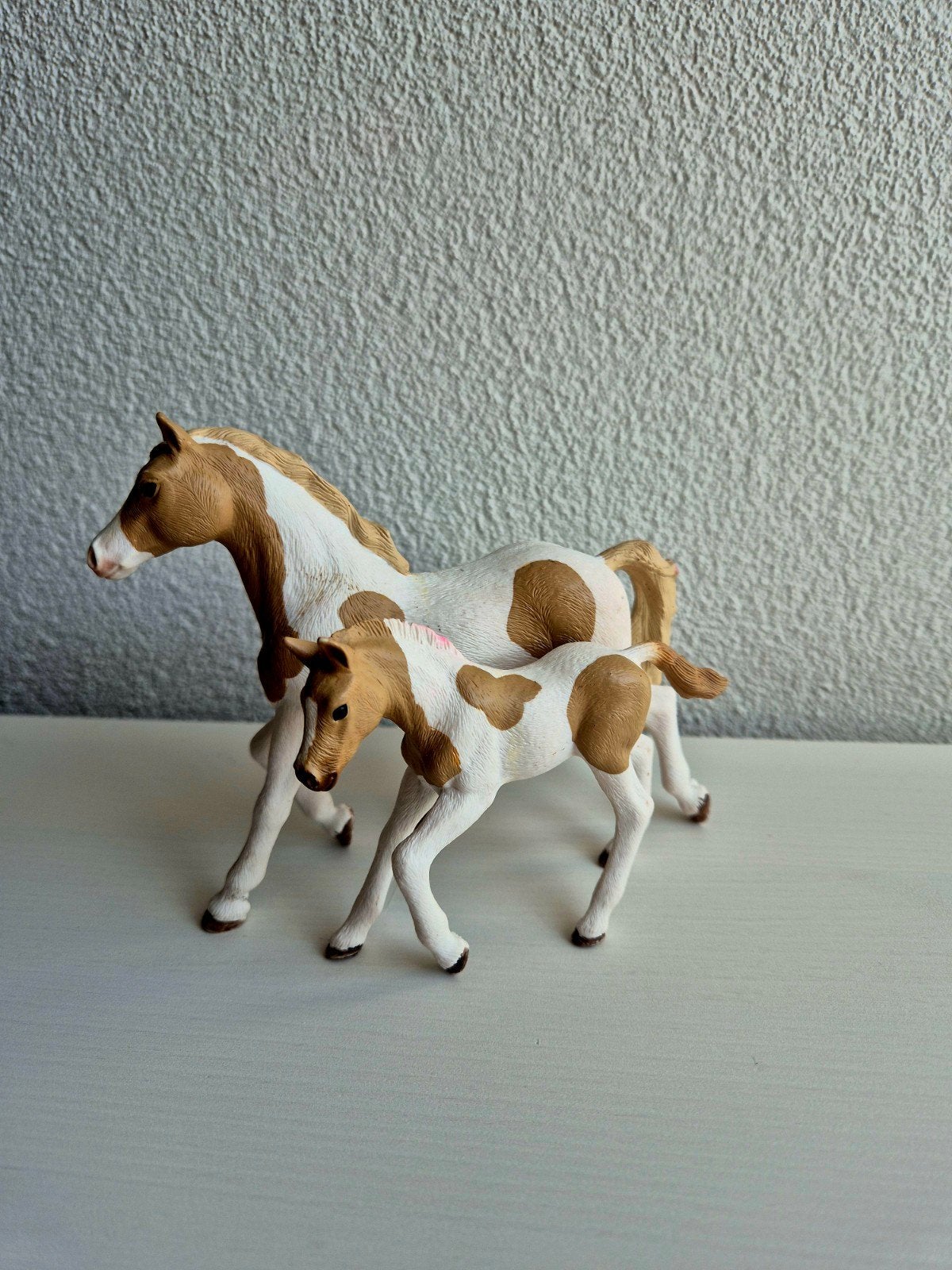 verschillende soorten schleich paarden en veulens, Ophalen of Verzenden, Zo goed als nieuw