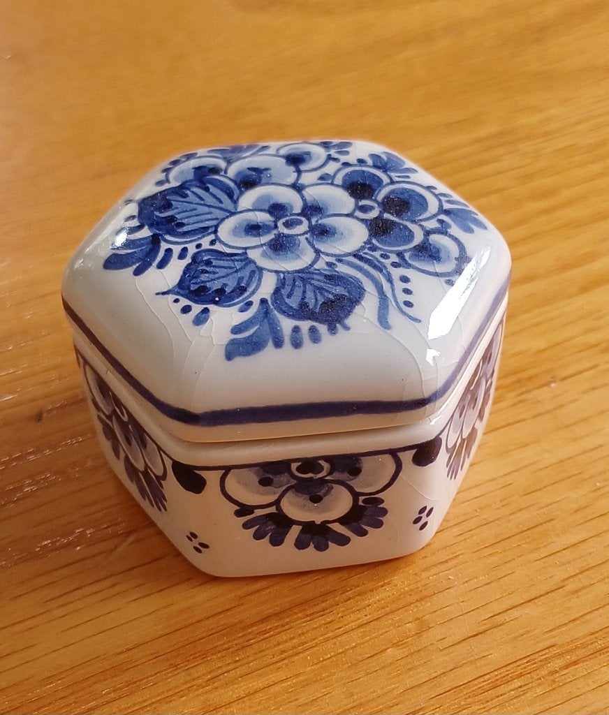 Pillendoosje delfts blauw, Antiek en Kunst, Curiosa en Brocante, Ophalen of Verzenden